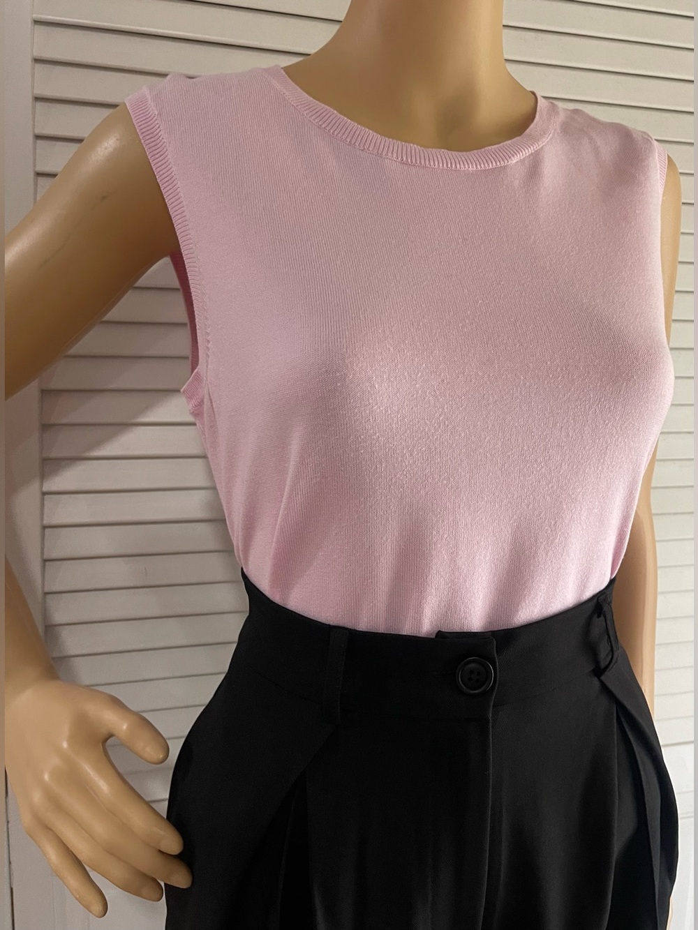 Brooks Brothers Light Pink Sleeveless Knit Tank